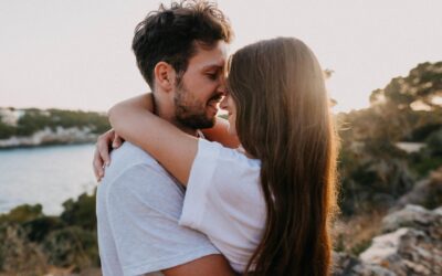 Comment garder la flamme après 5 ans ? Conseils simples pour hommes